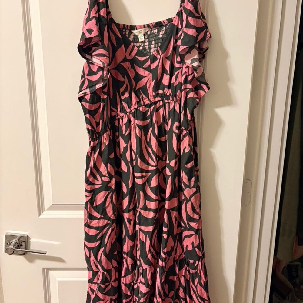 Women's Pink and Black Patterned Summer Dress